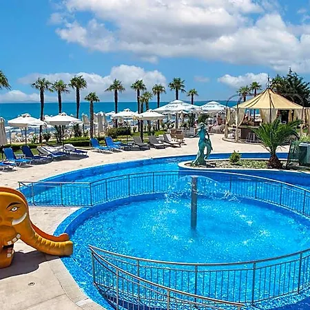 Sandy Bay Hotel